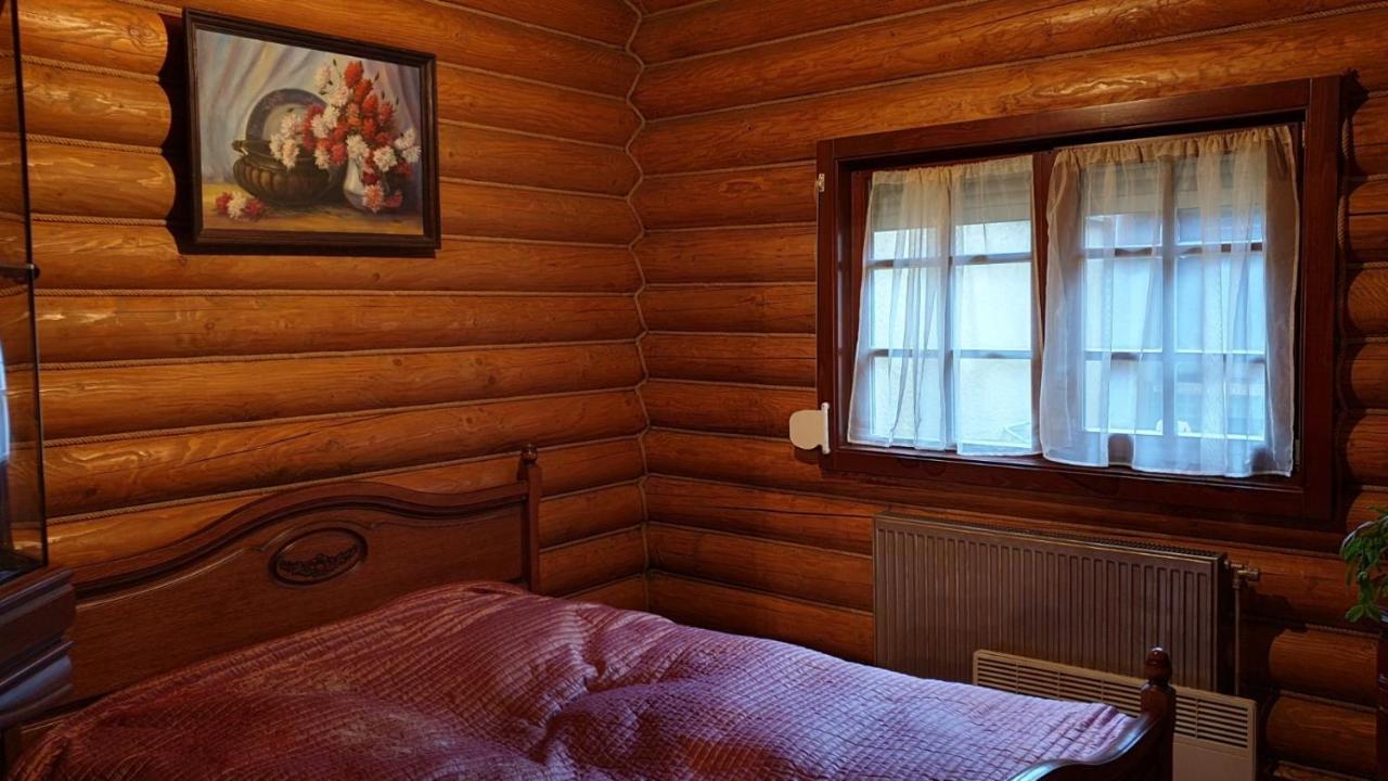 Viktoria Villa Uzjhorod Eksteriør bilde